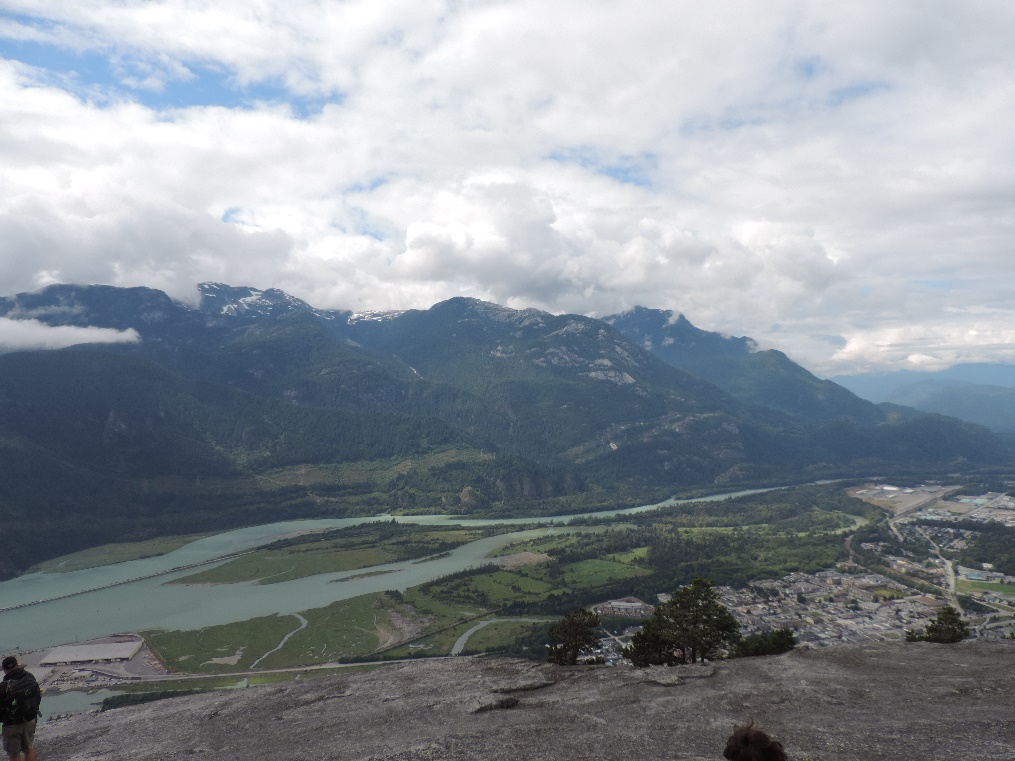 Blog Toundra Voyages - Vue du premier sommet de Chief Mountain à Squamish - Photo Emilie Darnaudet